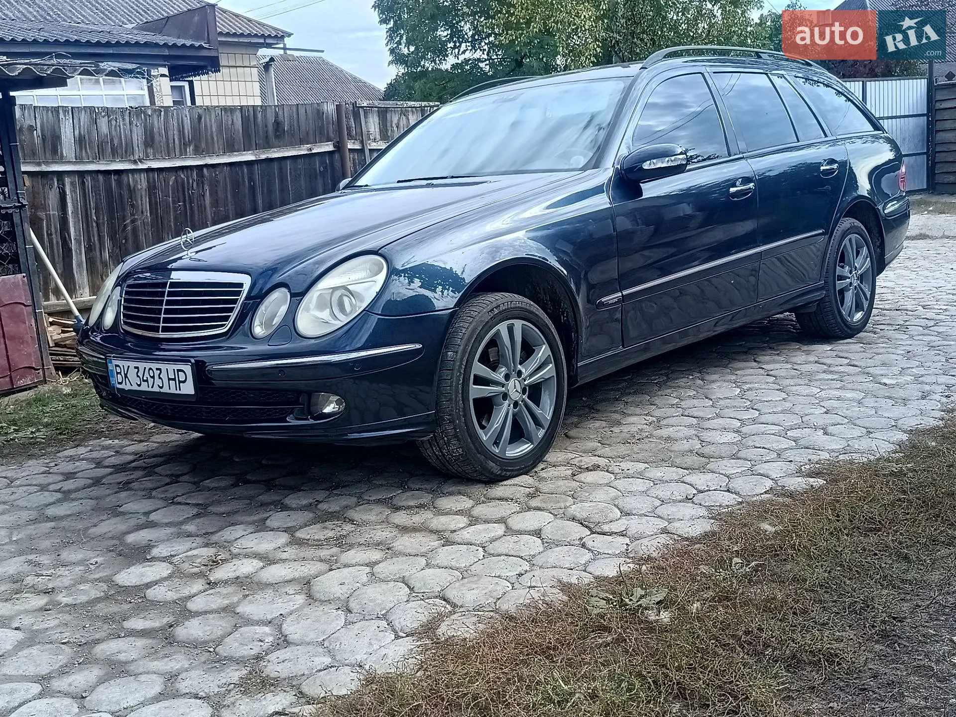 Mercedes-Benz E-Class, 2005