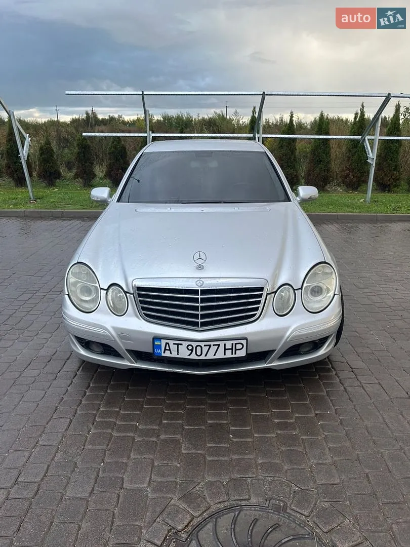Mercedes-Benz E-Class, 2005