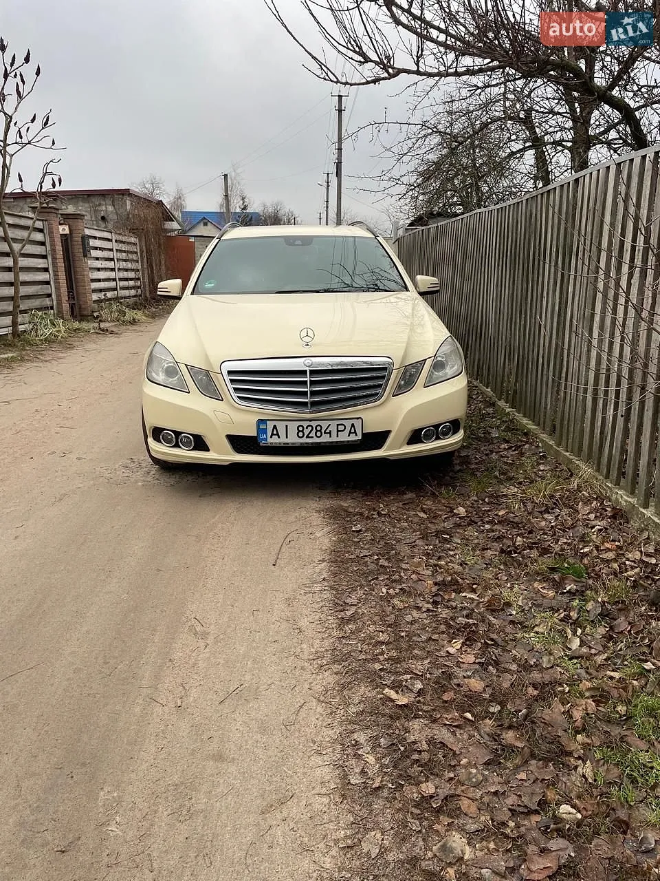 Mercedes-Benz E-Class, 2010