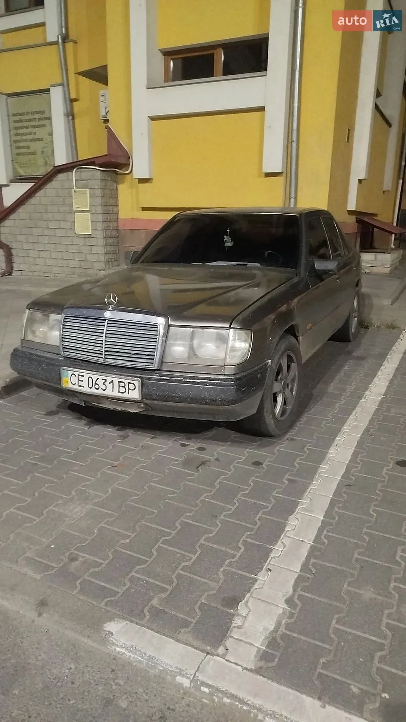 Mercedes-Benz E-Class, 1992