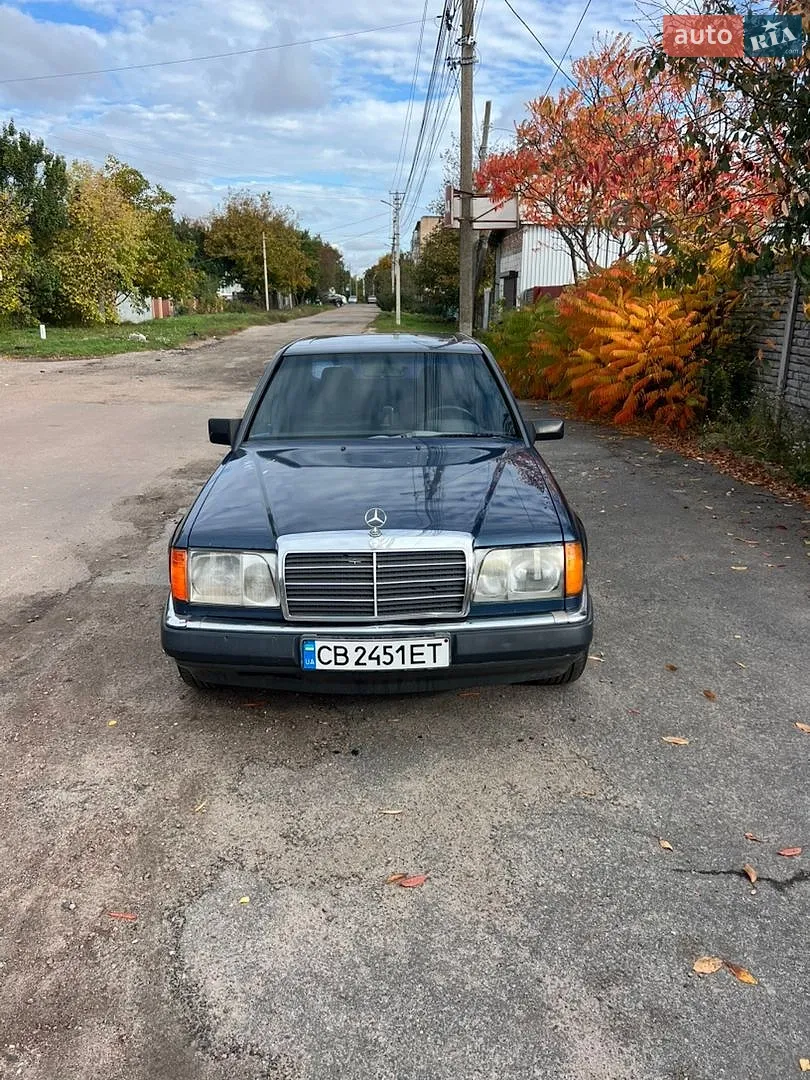 Mercedes-Benz E-Class, 1987