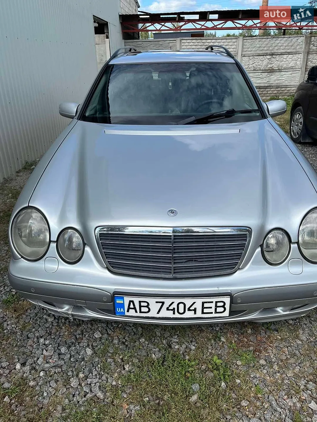 Mercedes-Benz E-Class, 2002