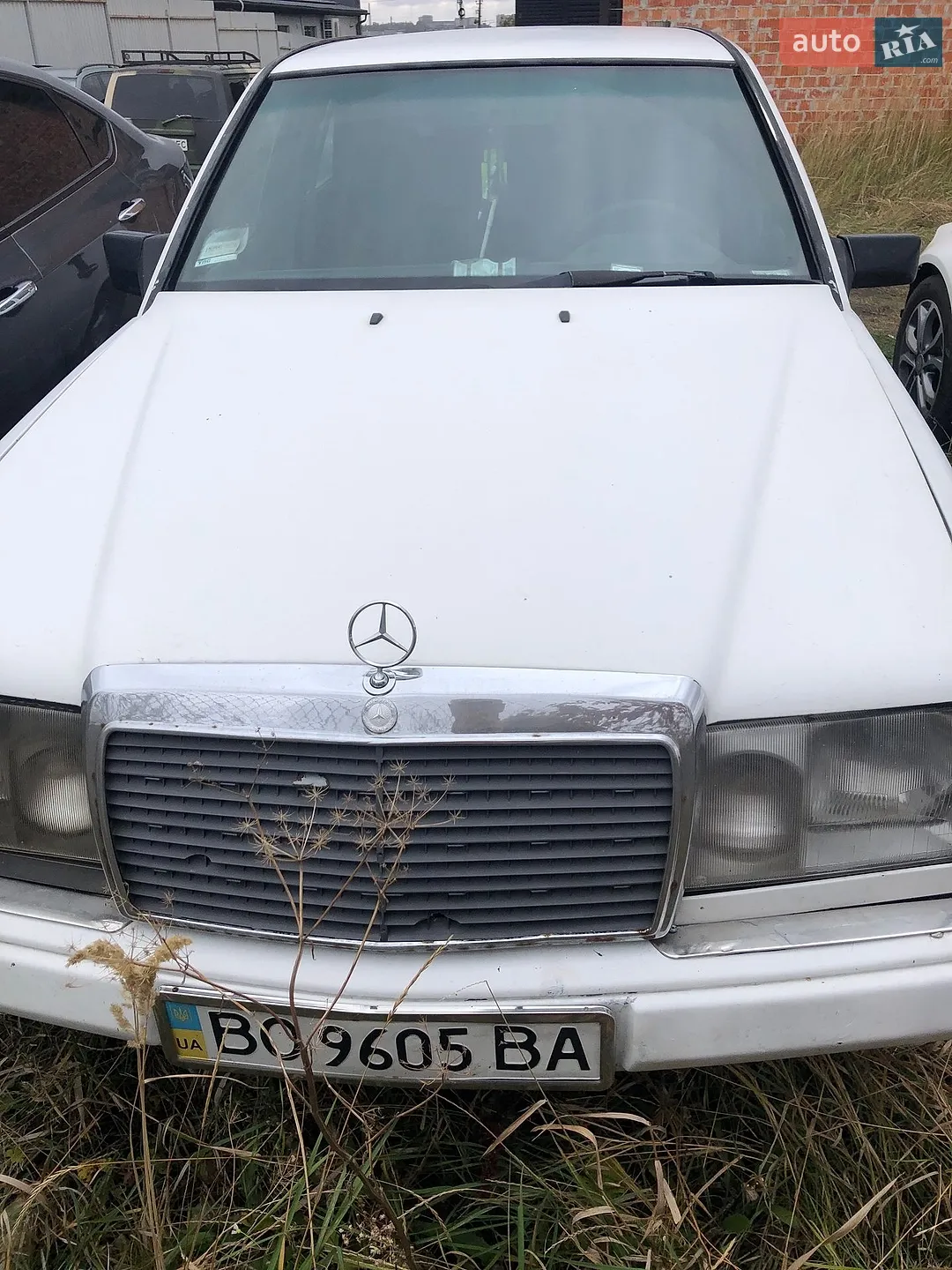 Mercedes-Benz E-Class, 1988