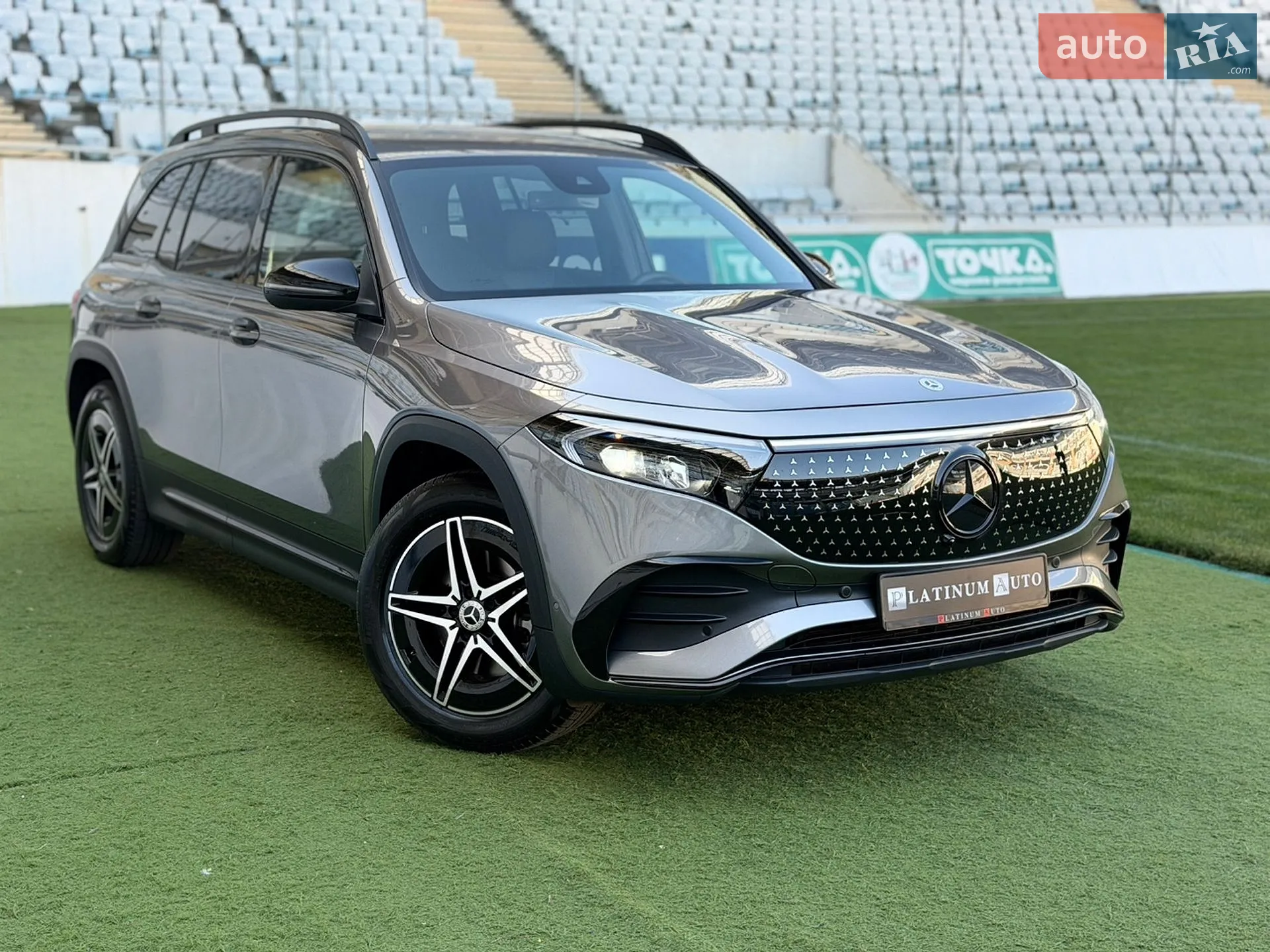 Mercedes-Benz EQB, 2023