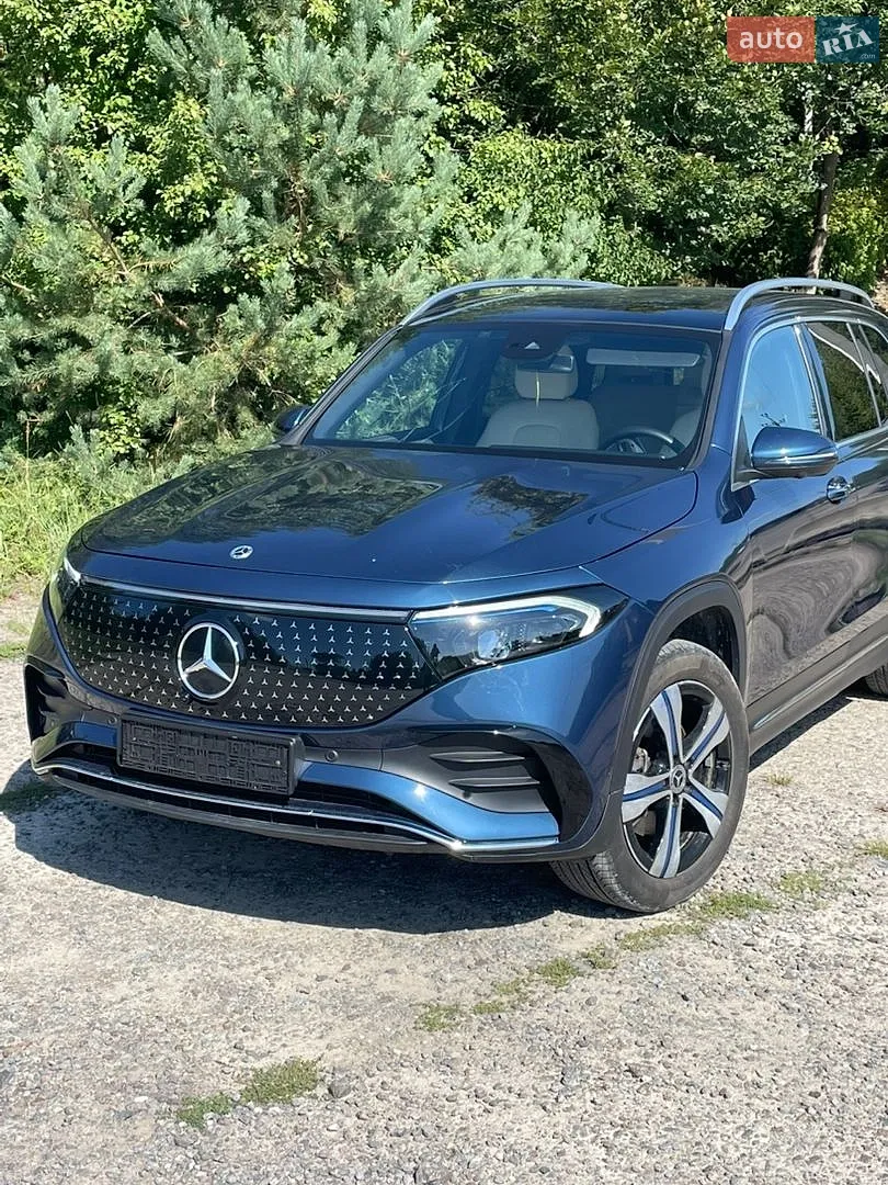 Mercedes-Benz EQB, 2023