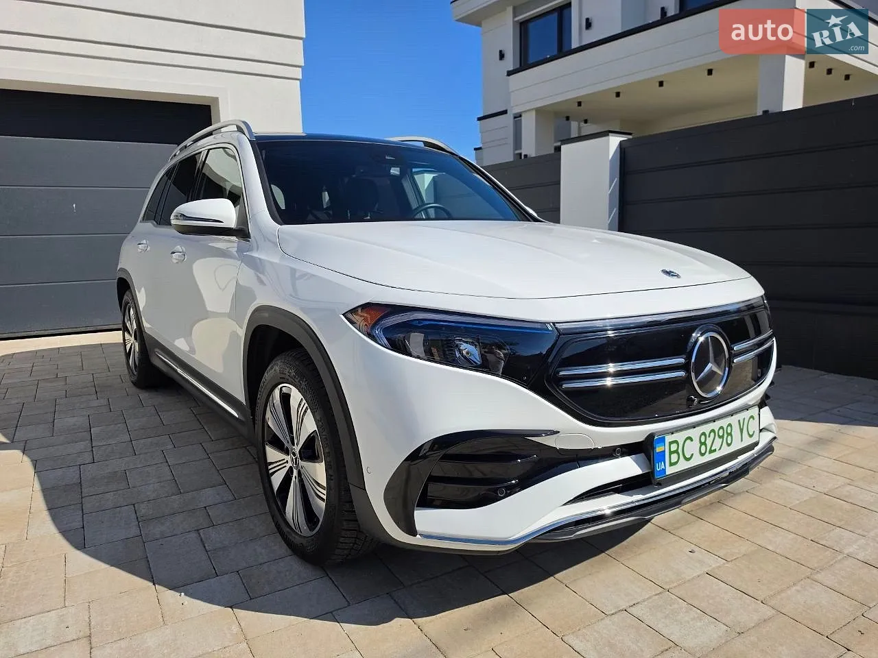 Mercedes-Benz EQB, 2023
