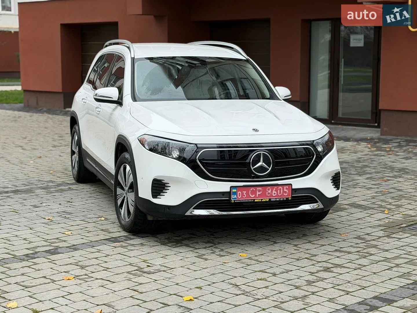 Mercedes-Benz EQB, 2023