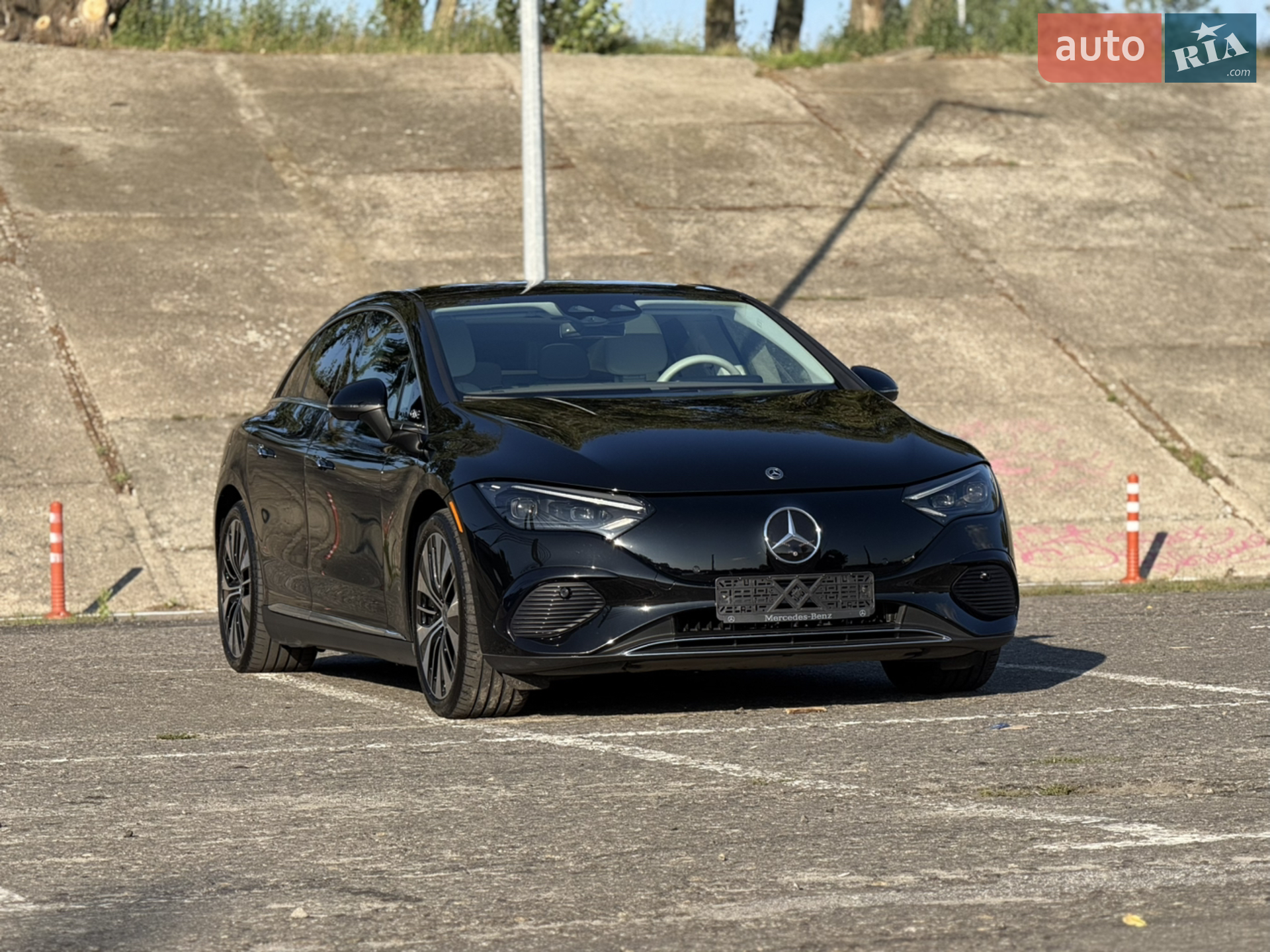 Mercedes-Benz EQE, 2022
