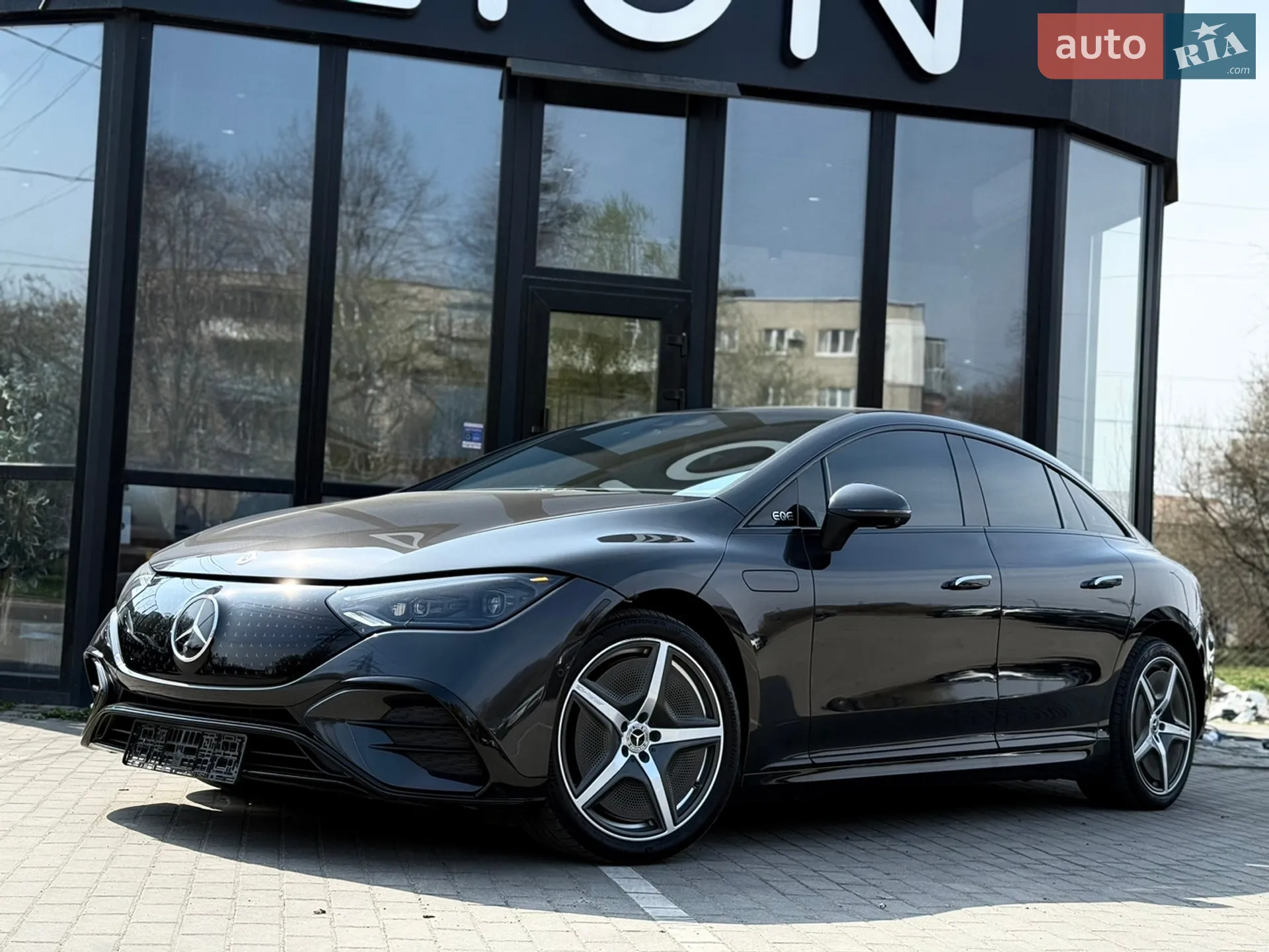 Mercedes-Benz EQE, 2022