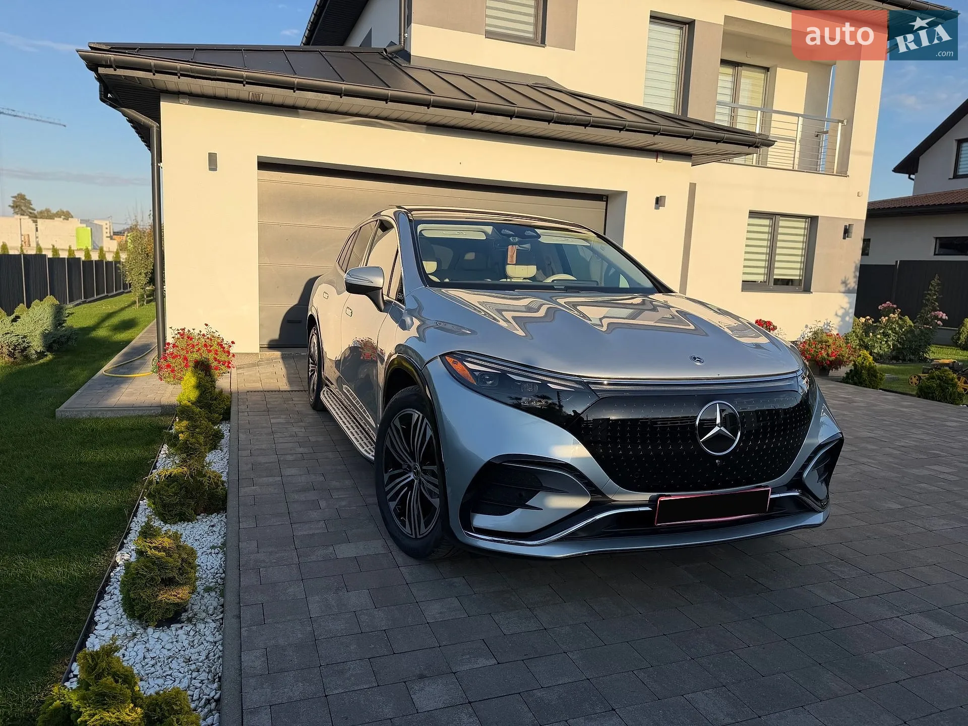 Mercedes-Benz EQS SUV, 2022