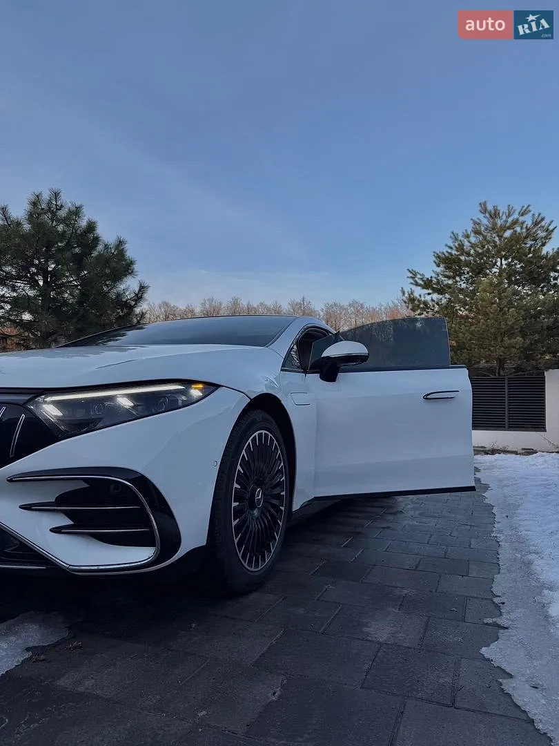 Mercedes-Benz EQS, 2022