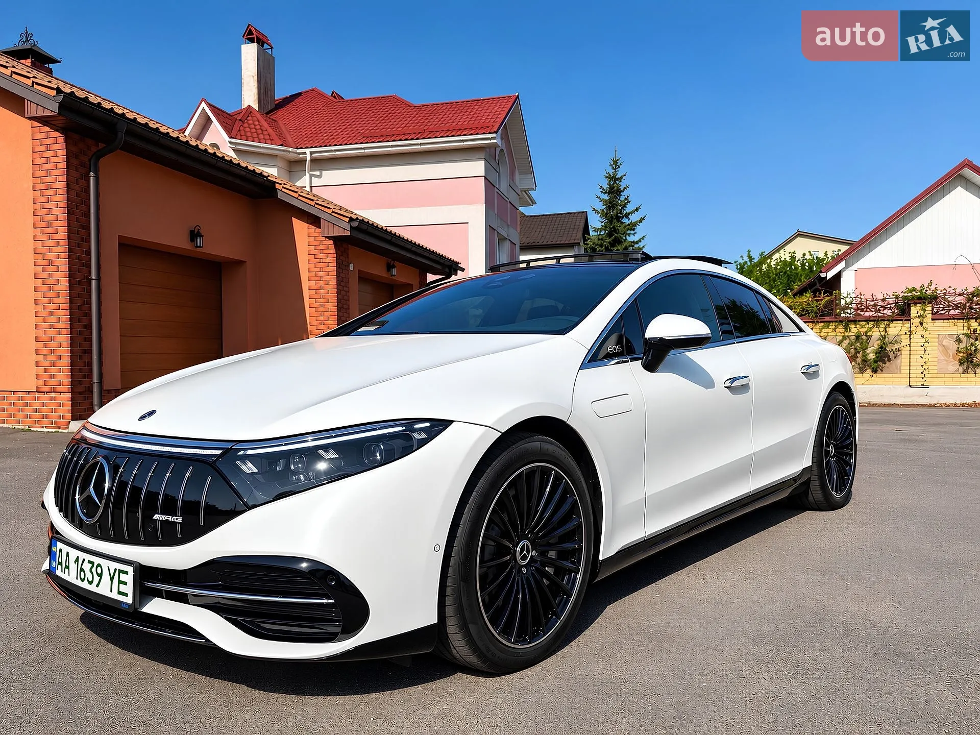 Mercedes-Benz EQS, 2024