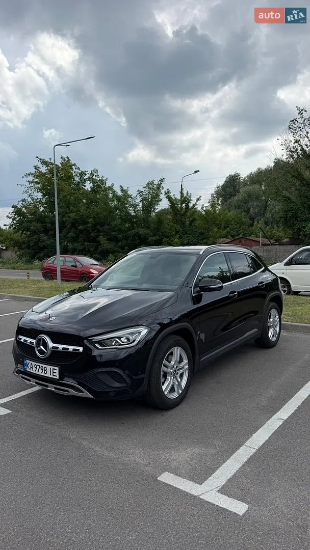 Mercedes-Benz GLA-Class, 2022