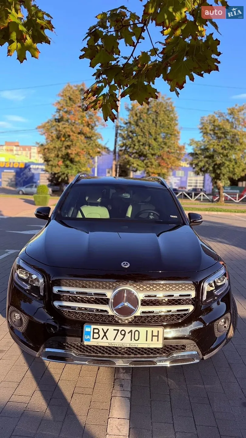 Mercedes-Benz GLB-Class, 2023