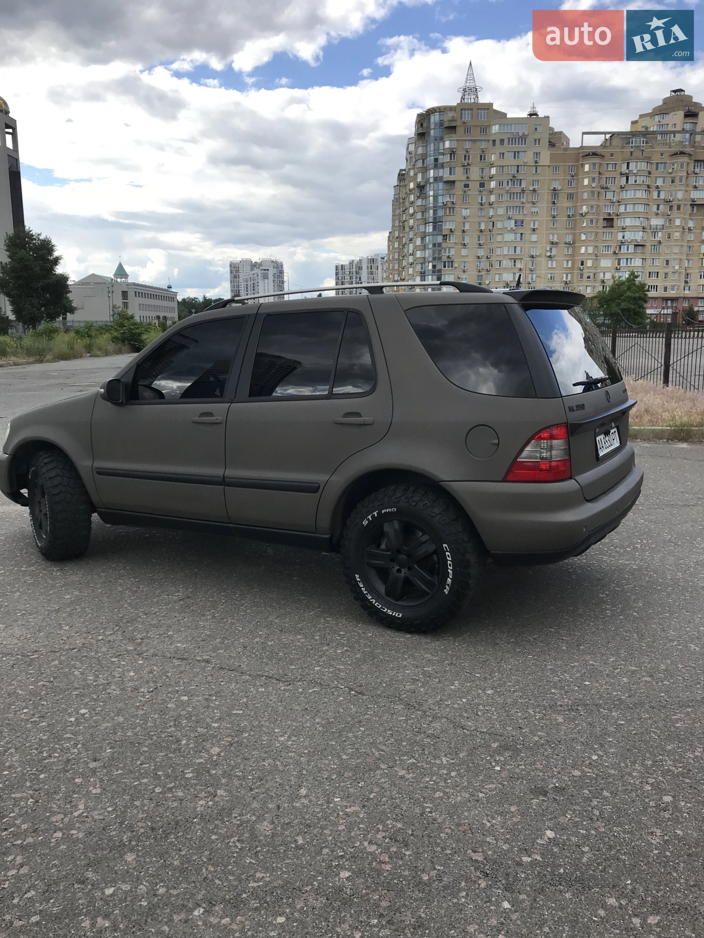 Mercedes-Benz M-Class, 2005