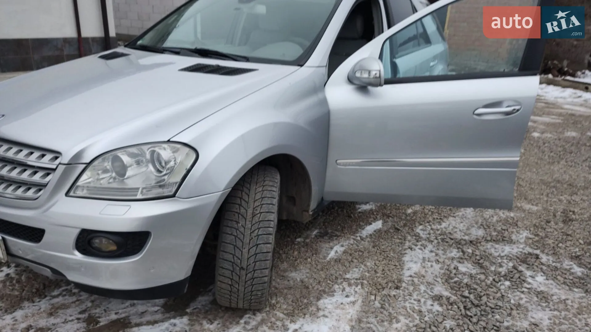 Mercedes-Benz M-Class, 2009