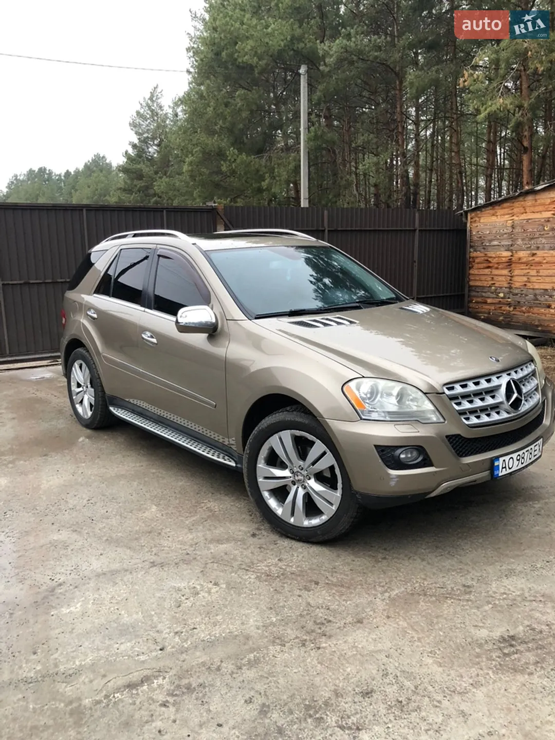 Mercedes-Benz M-Class, 2010