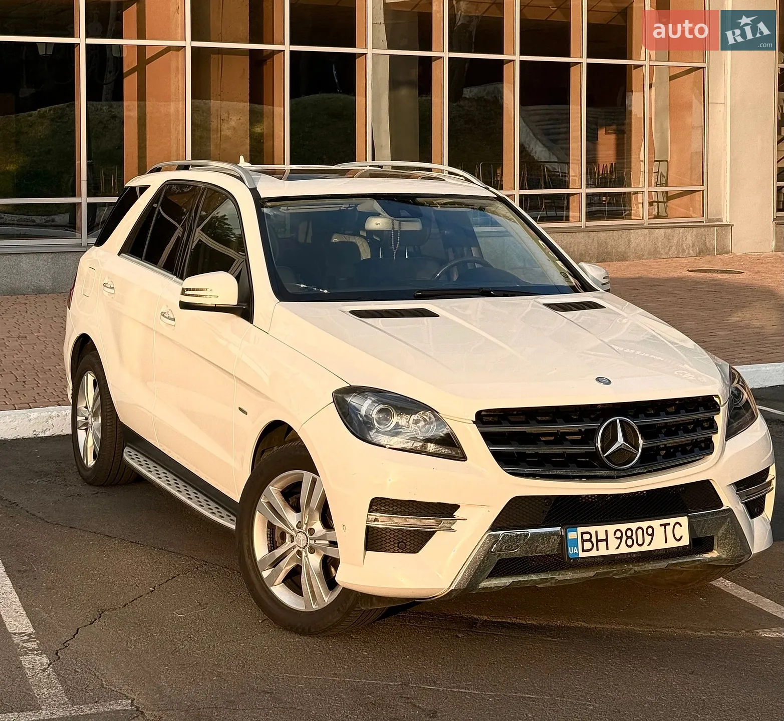 Mercedes-Benz M-Class, 2012