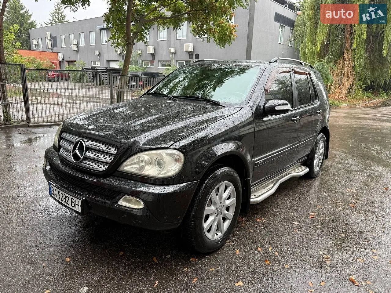 Mercedes-Benz M-Class, 2005