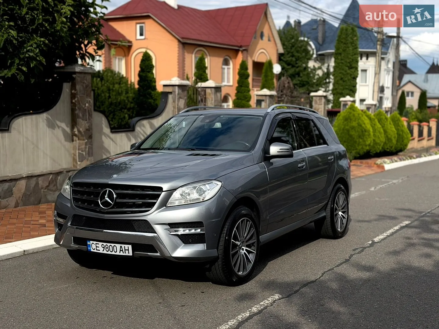 Mercedes-Benz M-Class, 2013