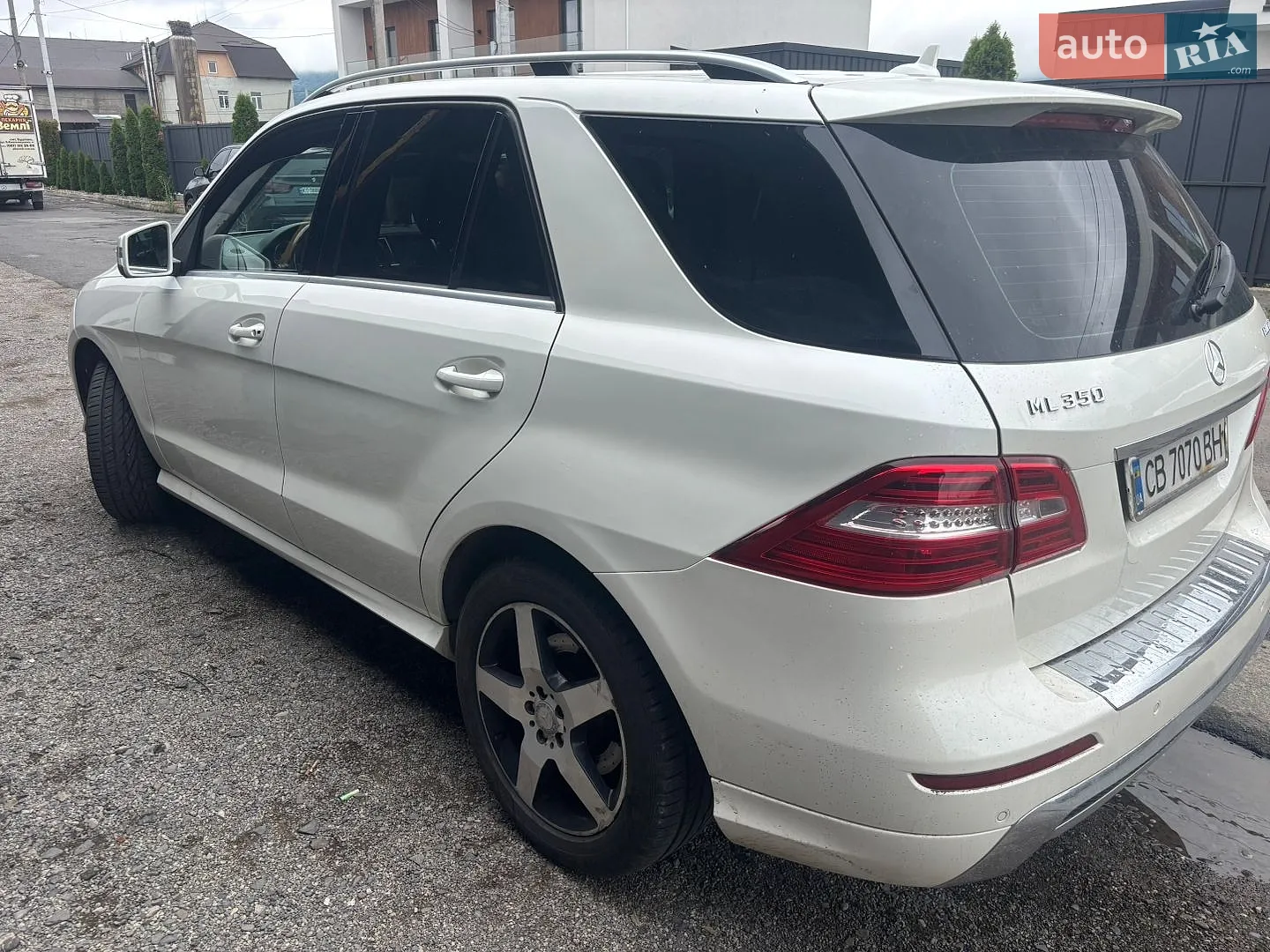 Mercedes-Benz M-Class, 2012