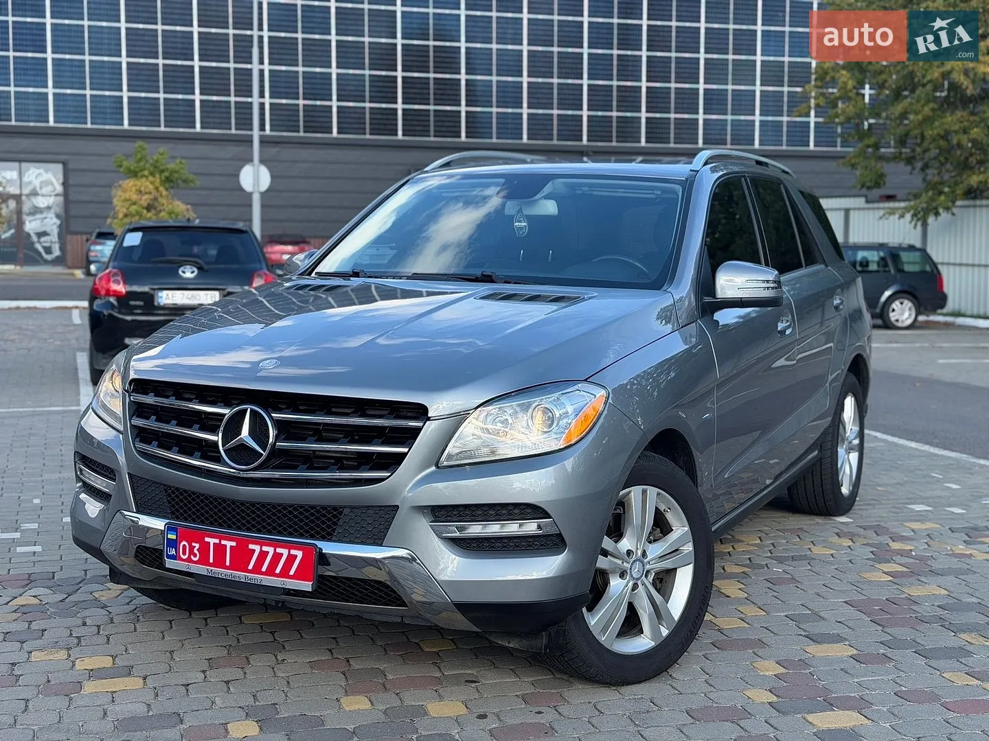 Mercedes-Benz M-Class, 2012