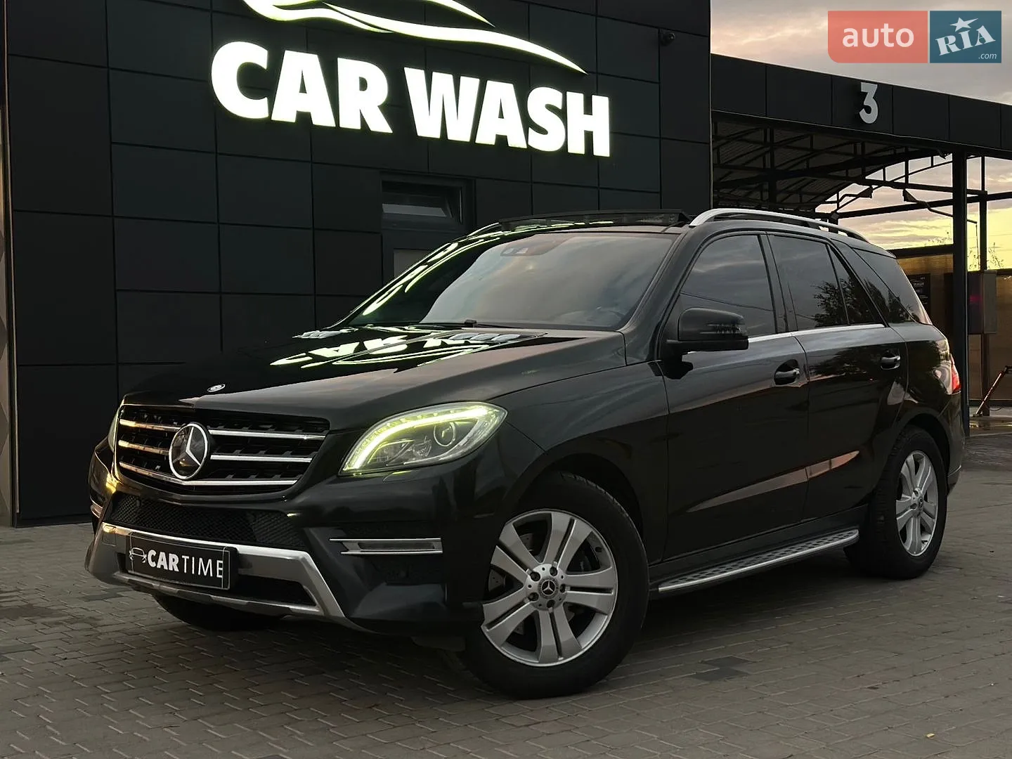 Mercedes-Benz M-Class, 2012