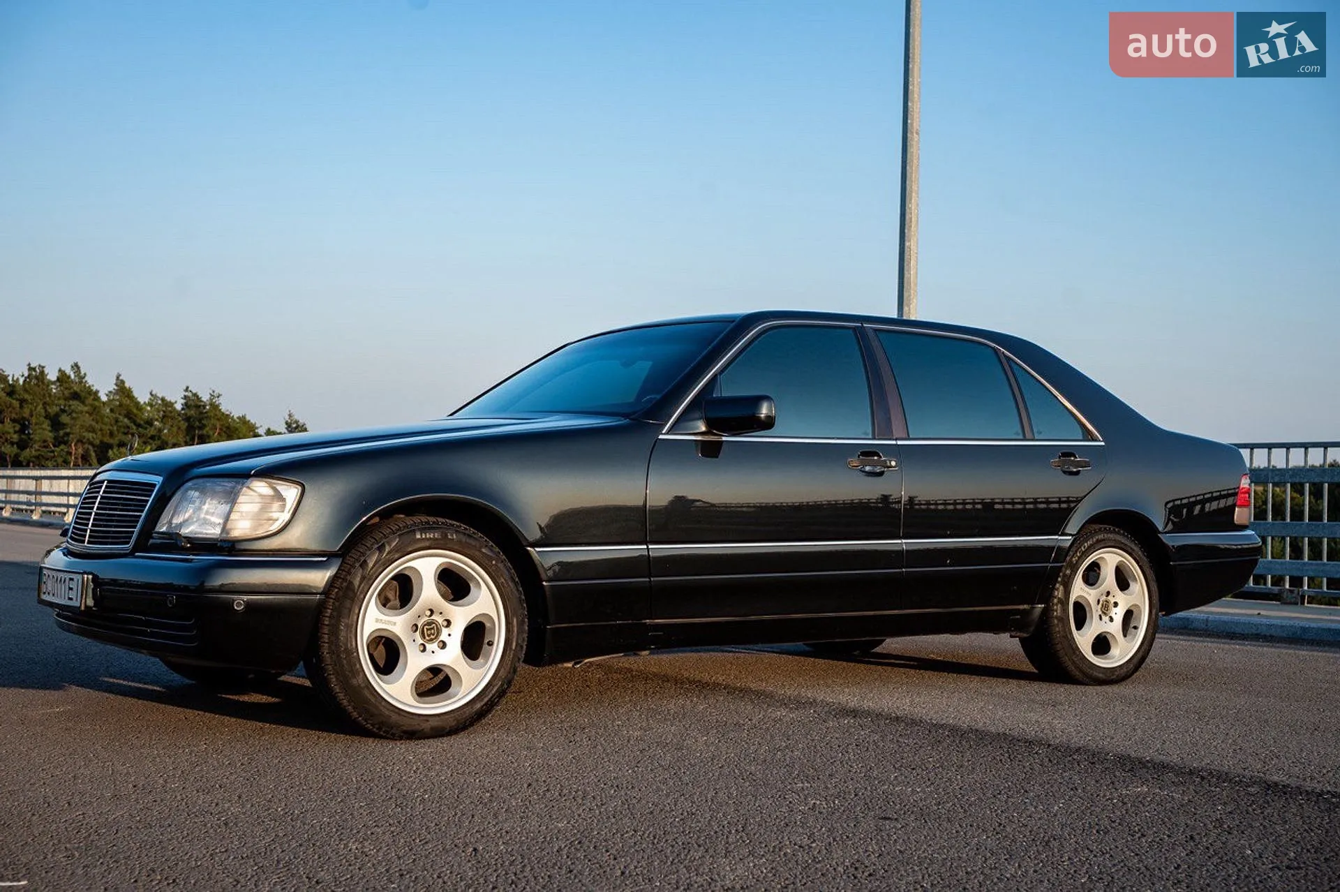 Mercedes-Benz S-Class, 1996