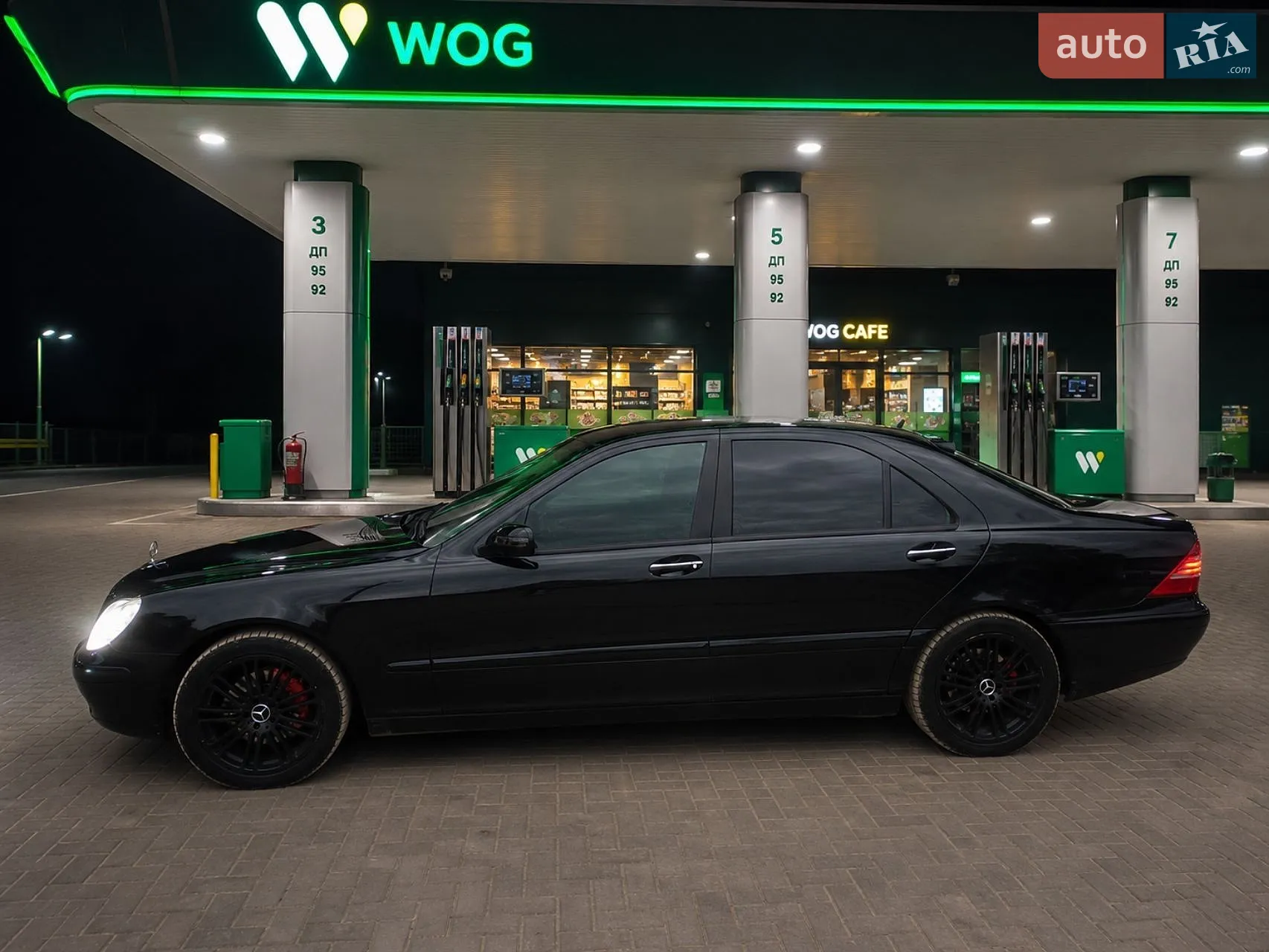 Mercedes-Benz S-Class, 2004