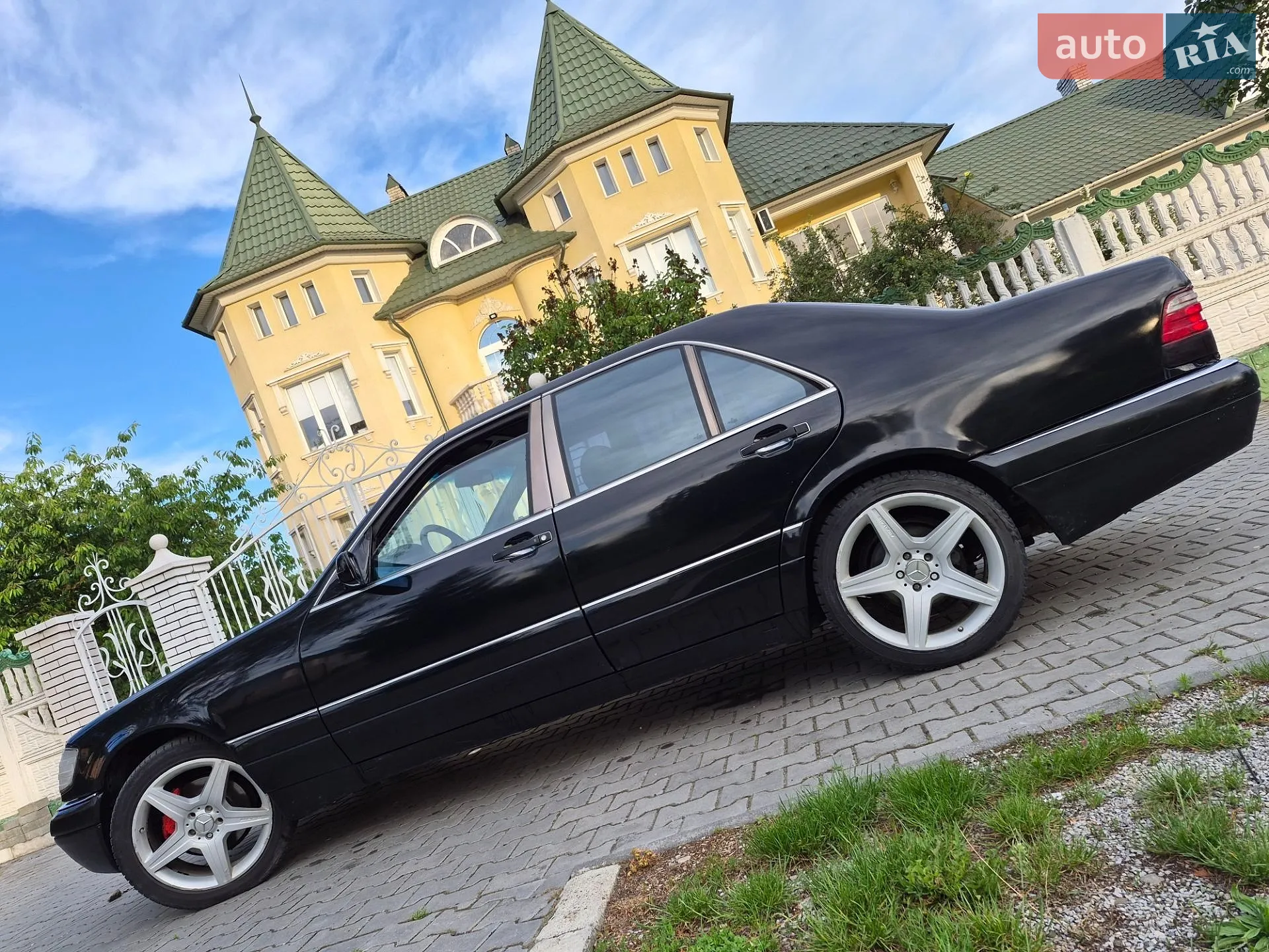 Mercedes-Benz S-Class, 1995