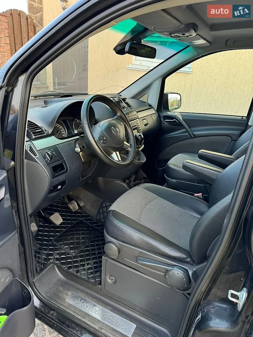 Mercedes-Benz Viano, 2011