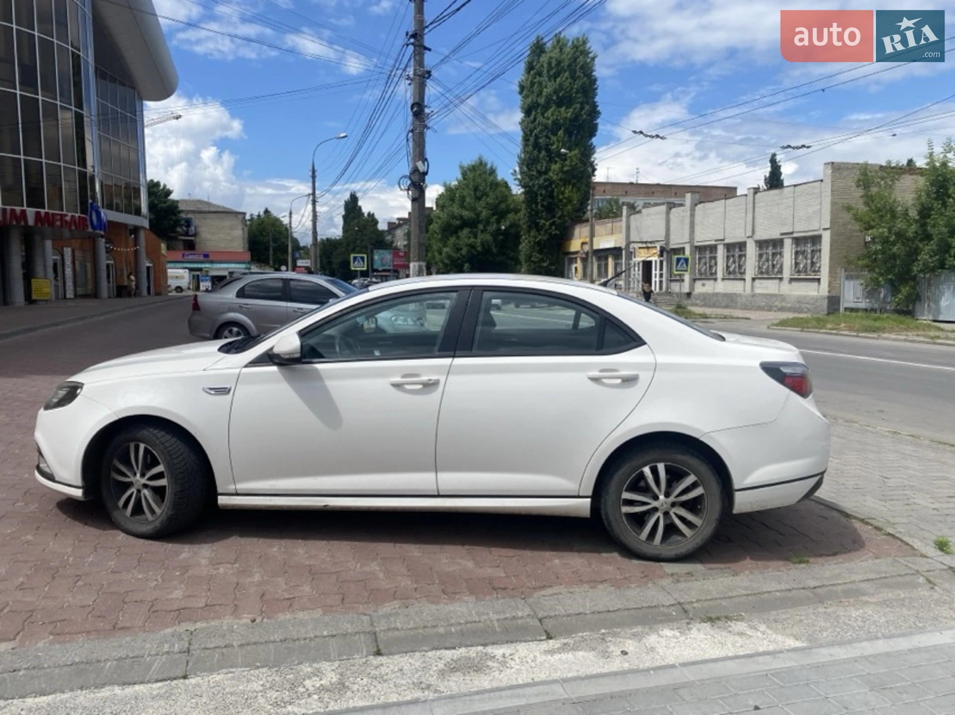 MG 6, 2013