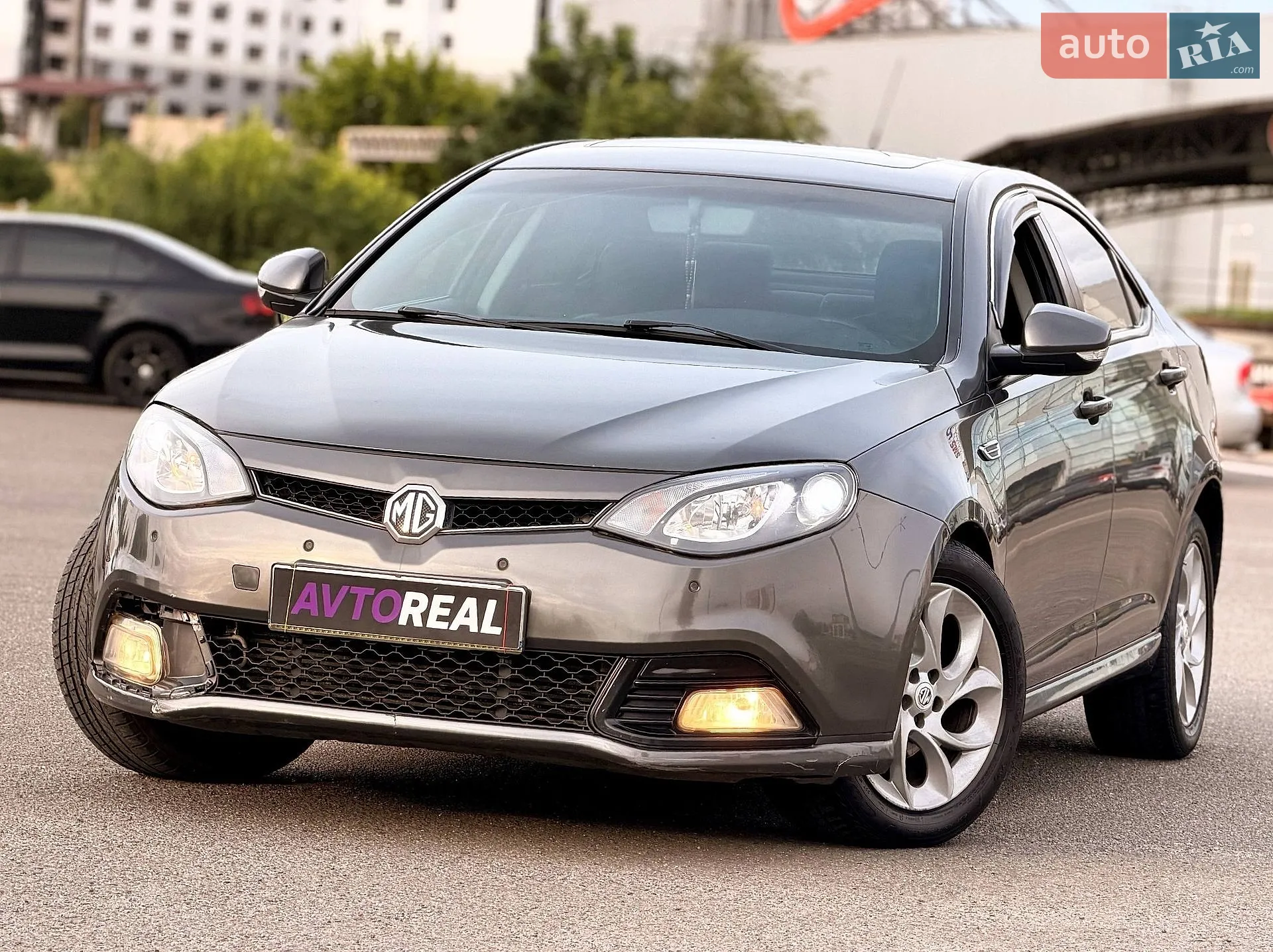 MG 6, 2013
