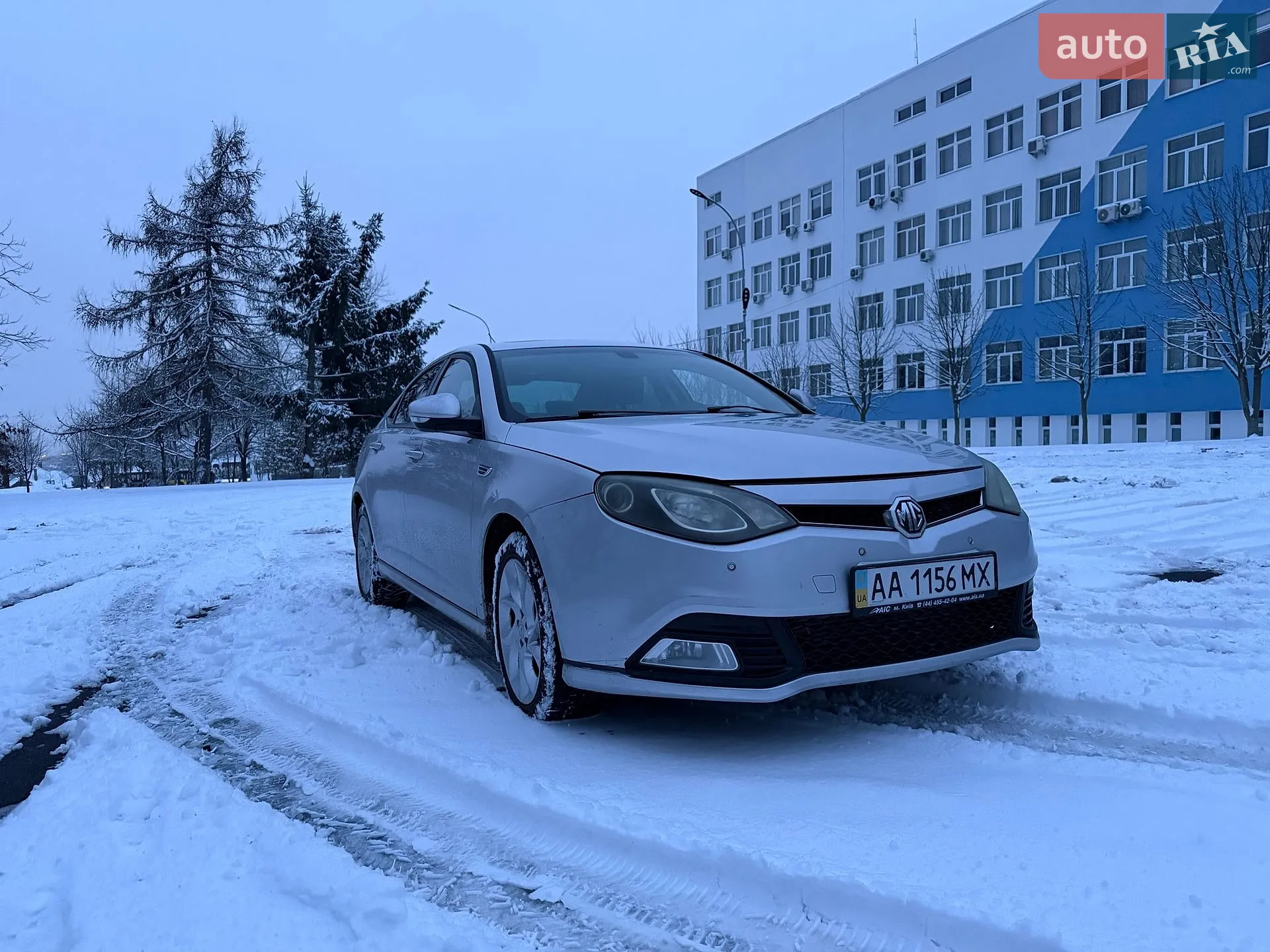 MG 6, 2012