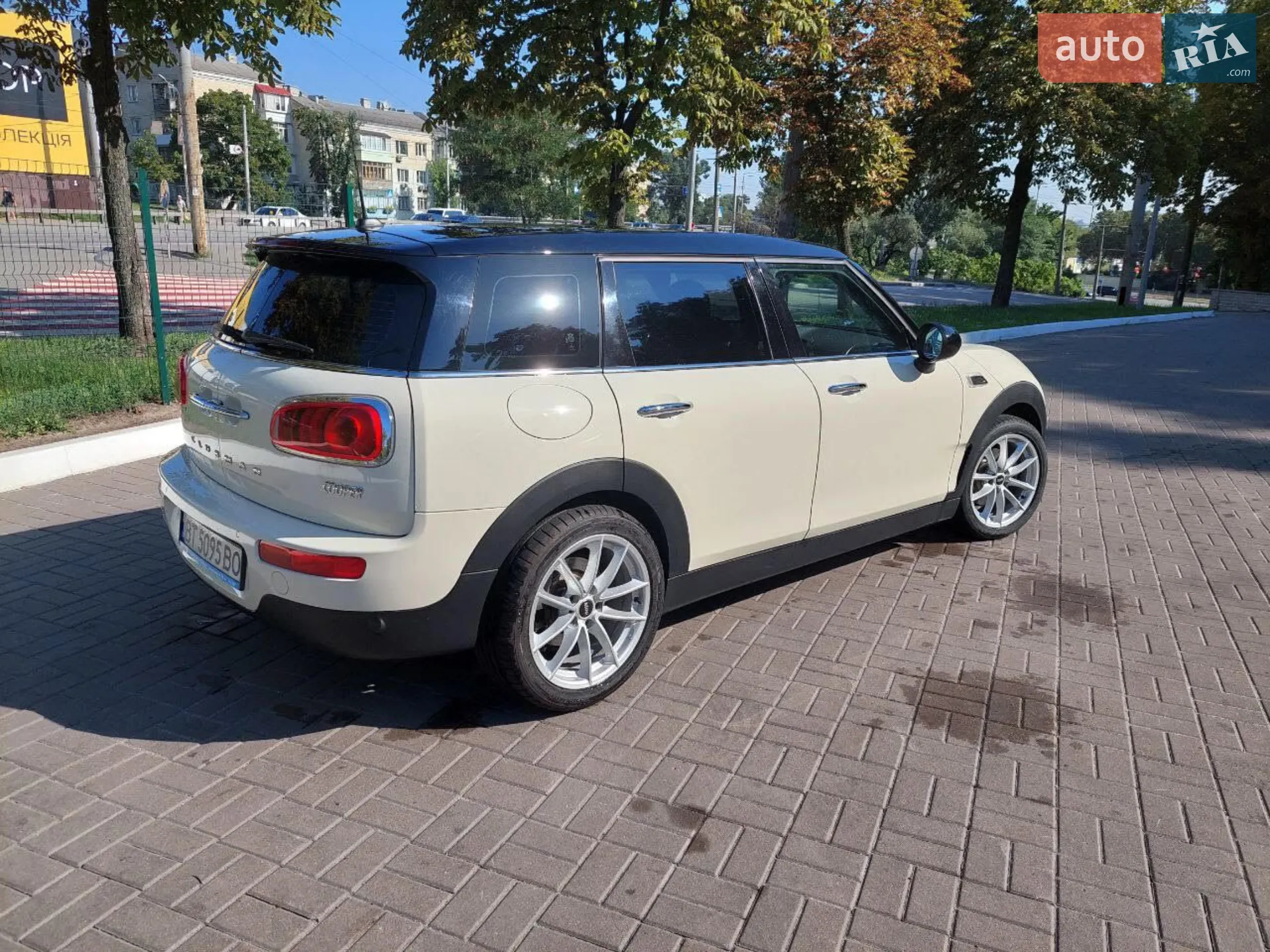 MINI Clubman, 2016