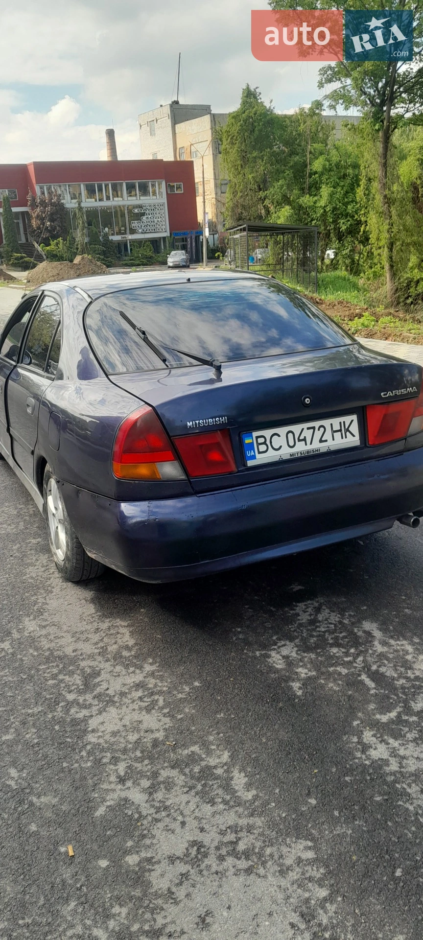 Mitsubishi Carisma, 1998