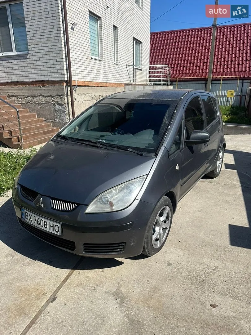 Mitsubishi Colt, 2004