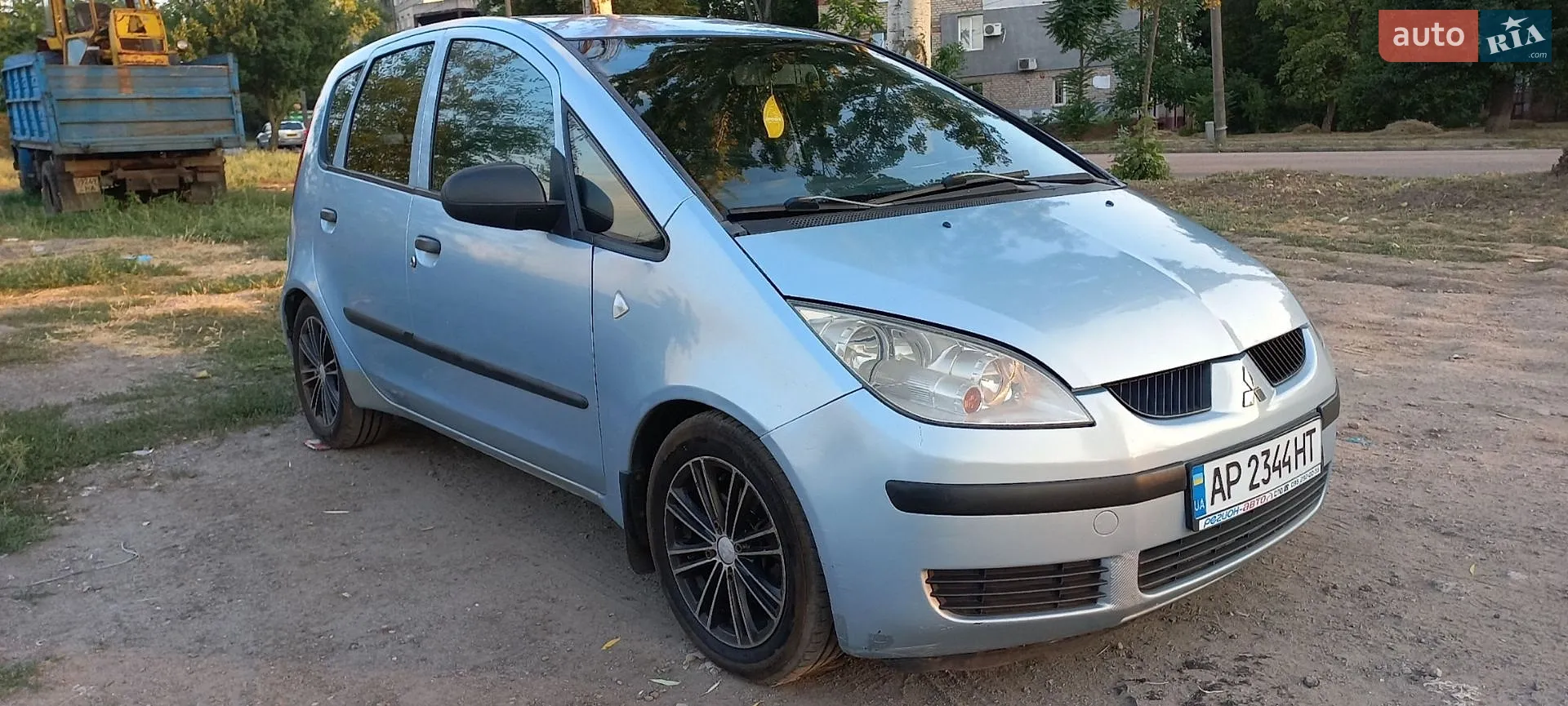 Mitsubishi Colt, 2006