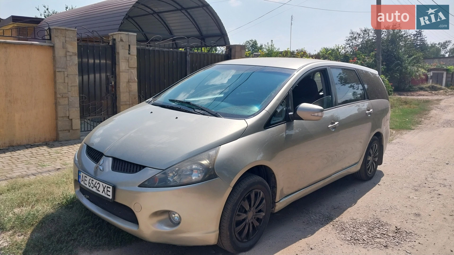 Mitsubishi Grandis 2007 — 1