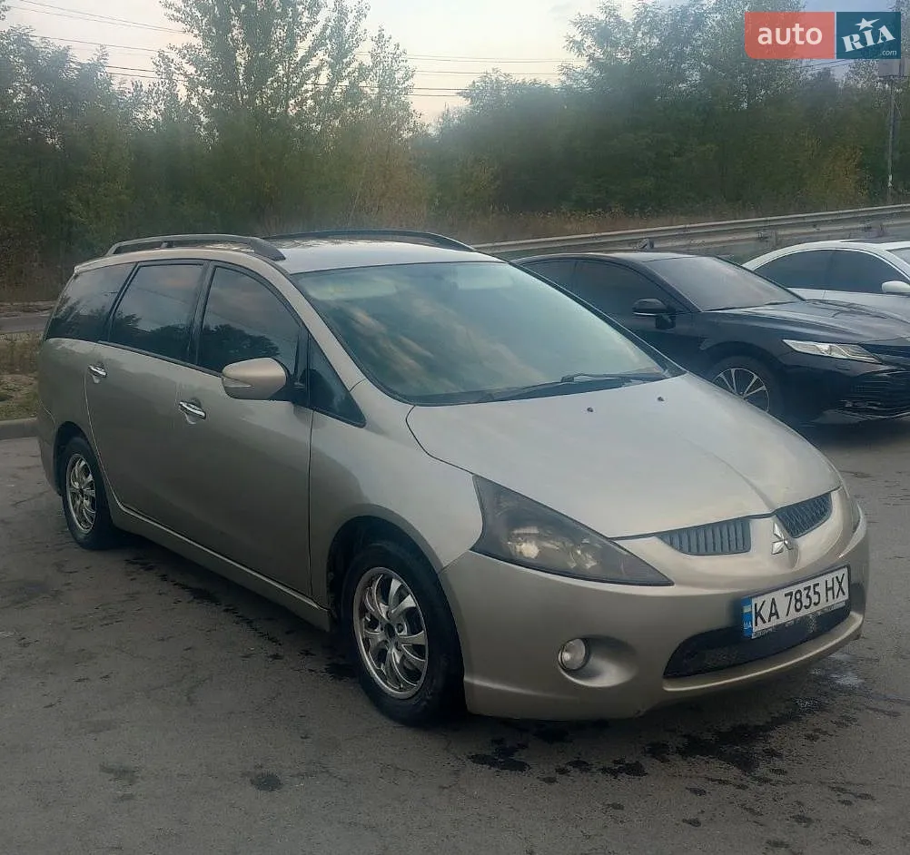 Mitsubishi Grandis, 2006