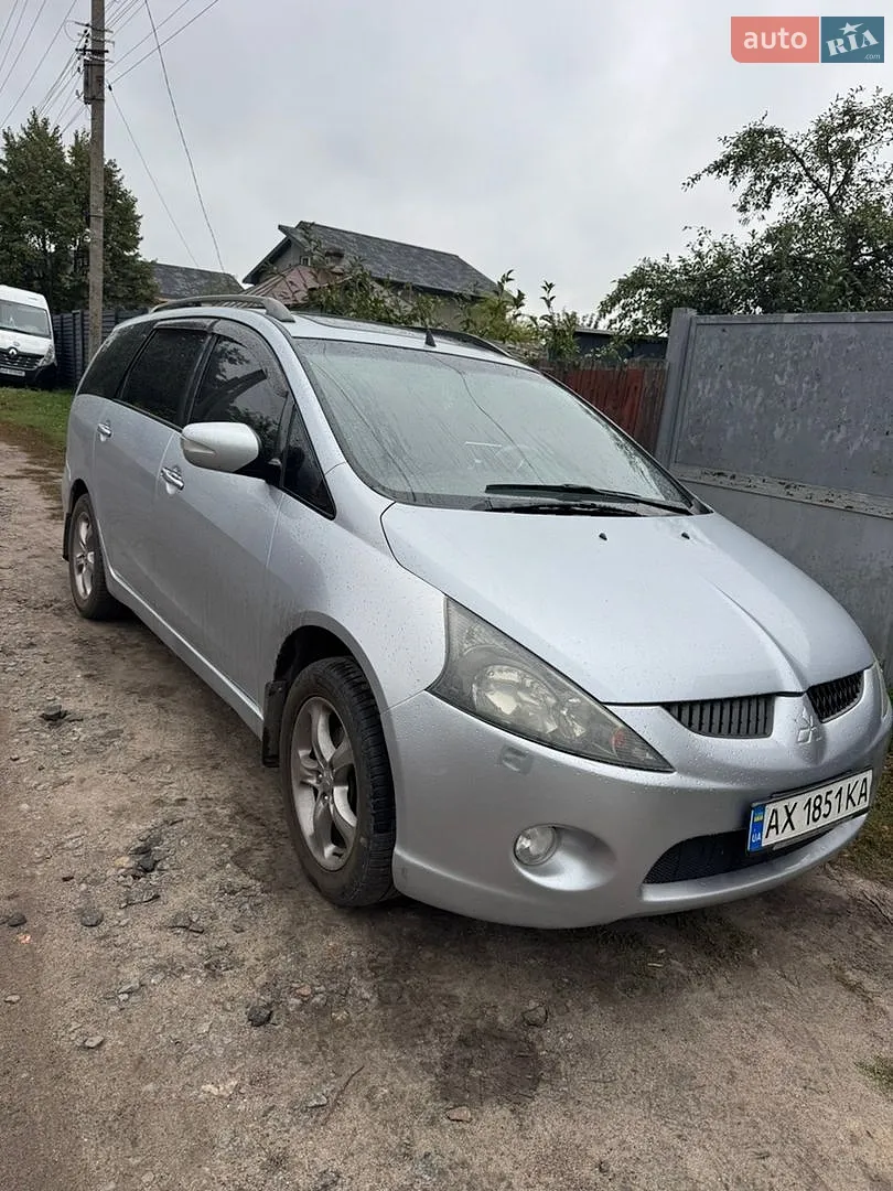 Mitsubishi Grandis, 2006