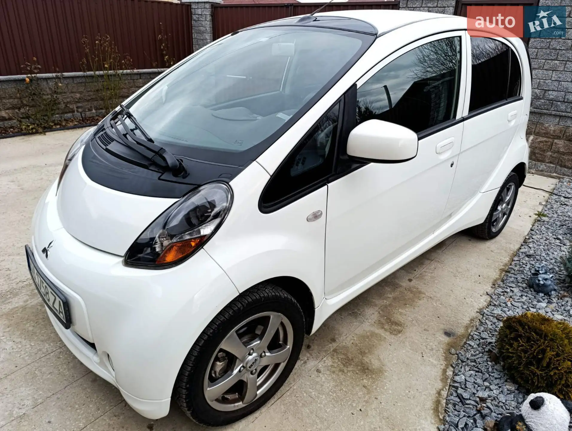 Mitsubishi i-MiEV, 2012
