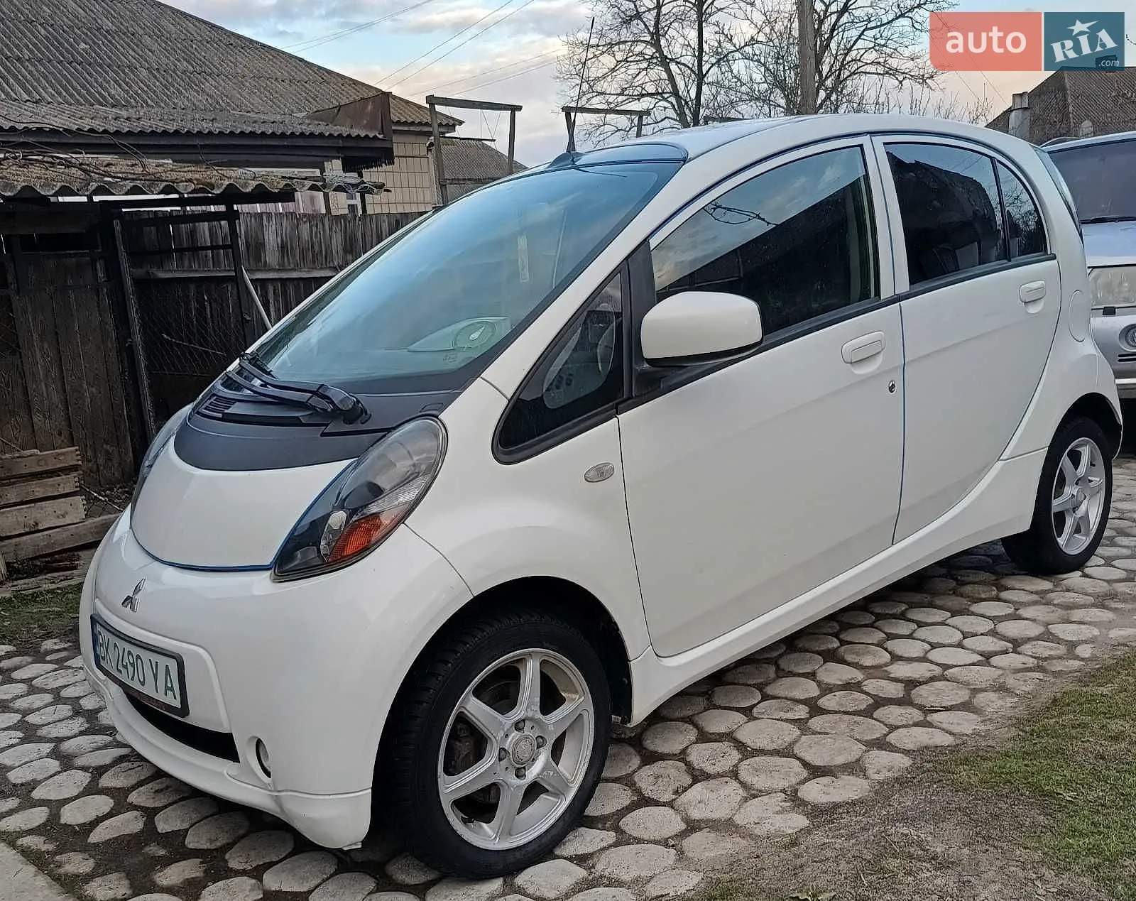 Mitsubishi i-MiEV, 2011