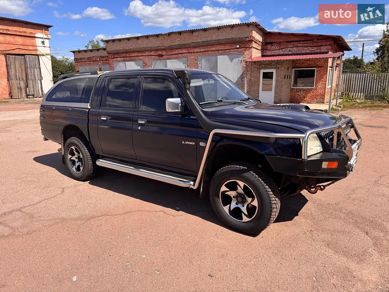 Mitsubishi L 200, 2005