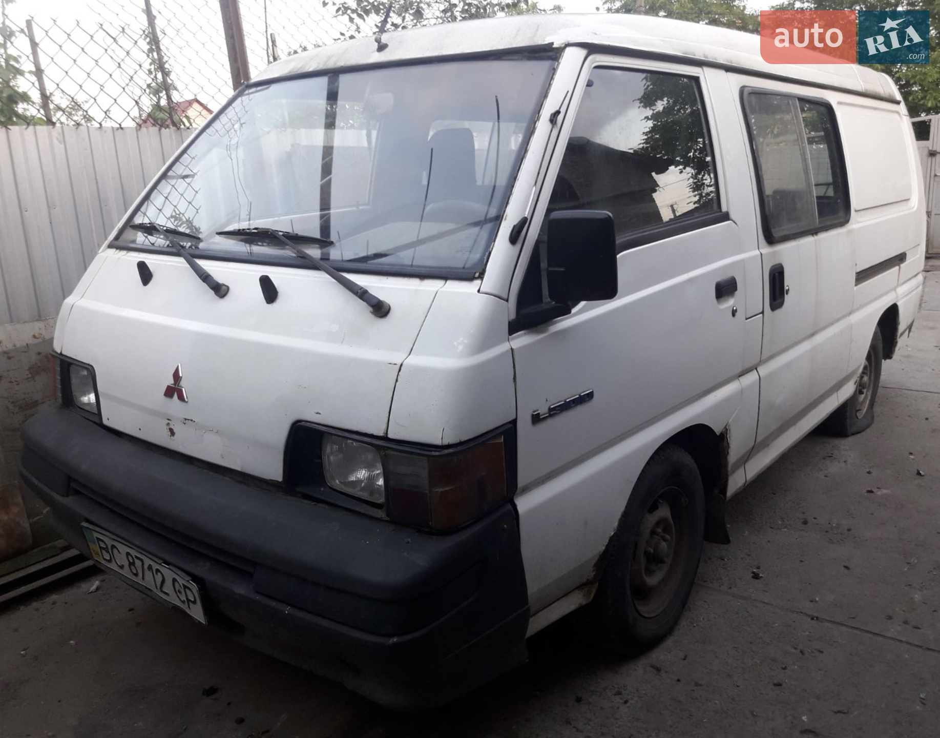 Mitsubishi L 300, 1999