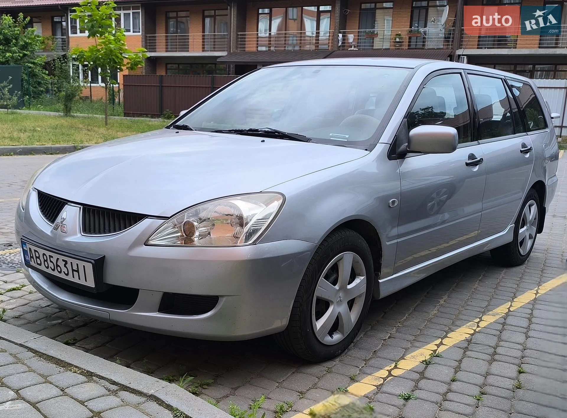 Mitsubishi Lancer, 2004