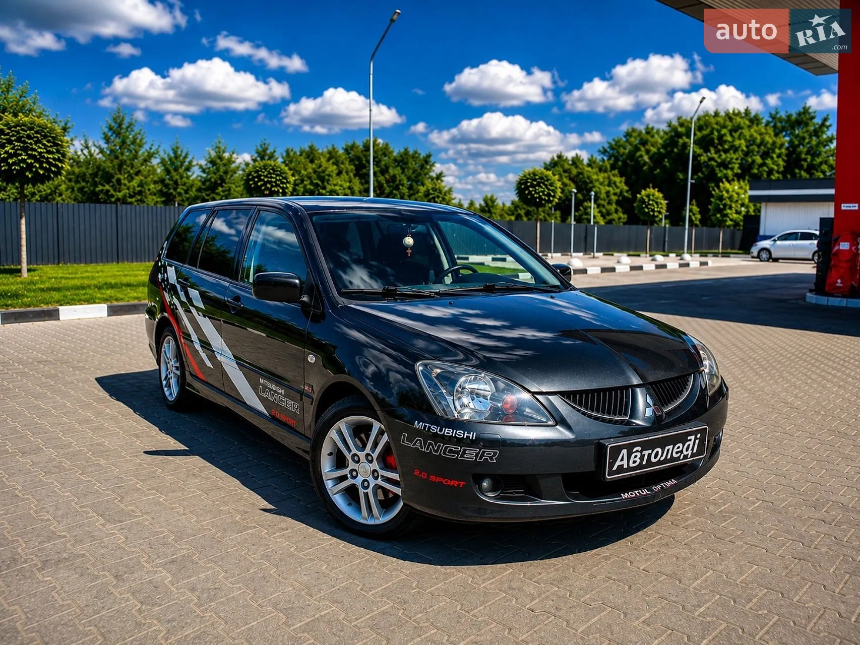 Mitsubishi Lancer, 2004