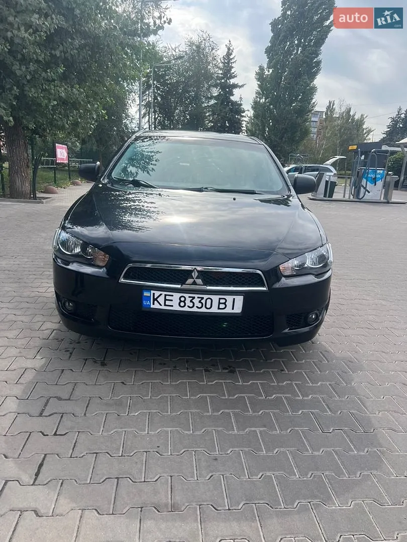 Mitsubishi Lancer, 2011