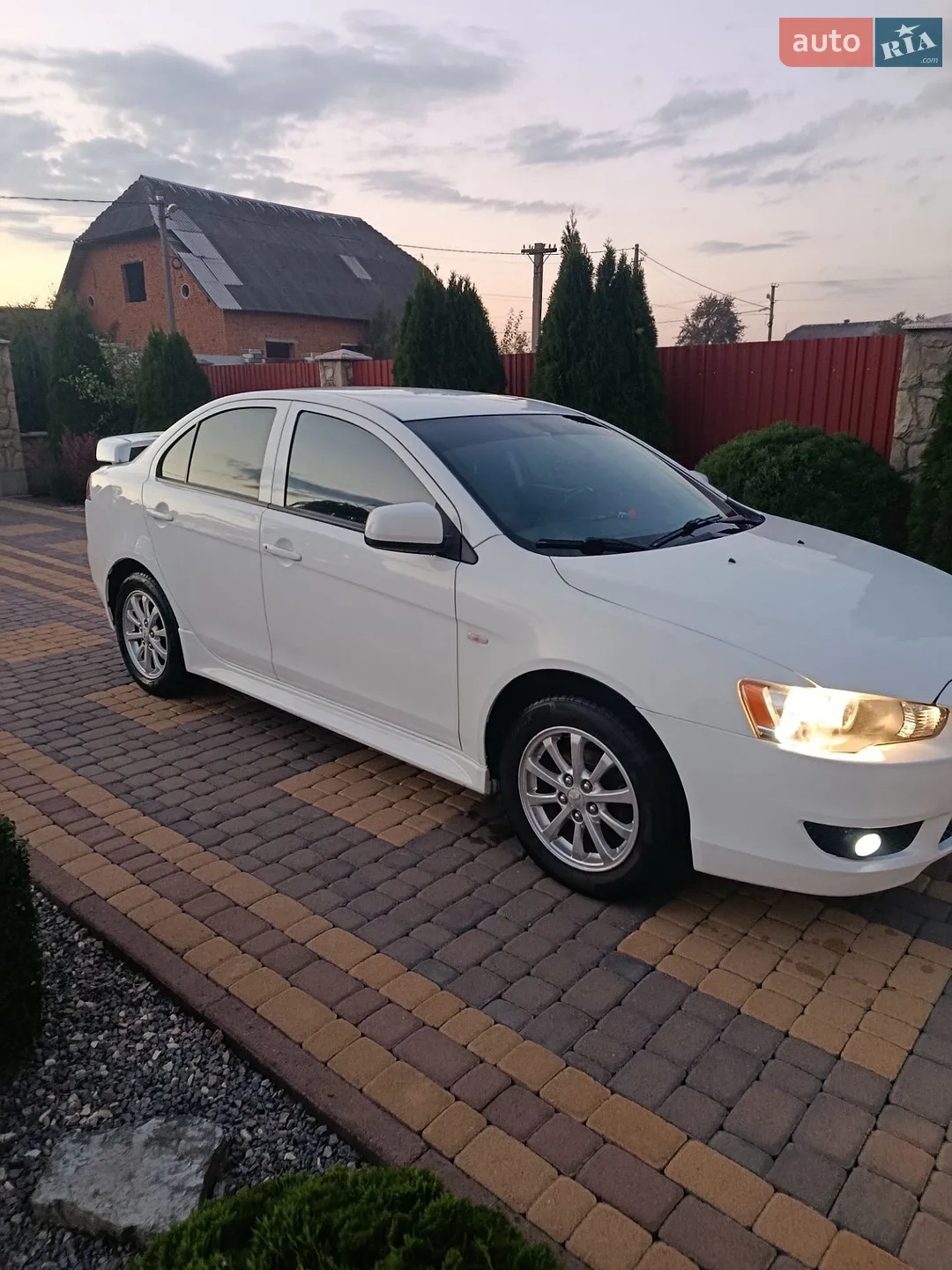 Mitsubishi Lancer, 2010