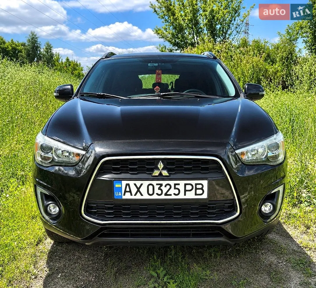 Mitsubishi Outlander Sport, 2015